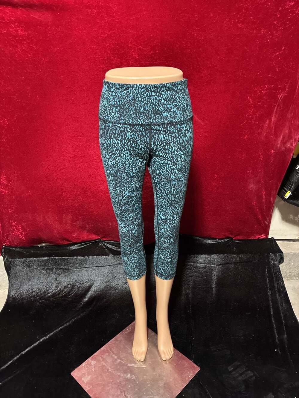 Lululemon Wunder Under Crop High Rise Luxtreme Illuminate Multi Black Teal Sz 10